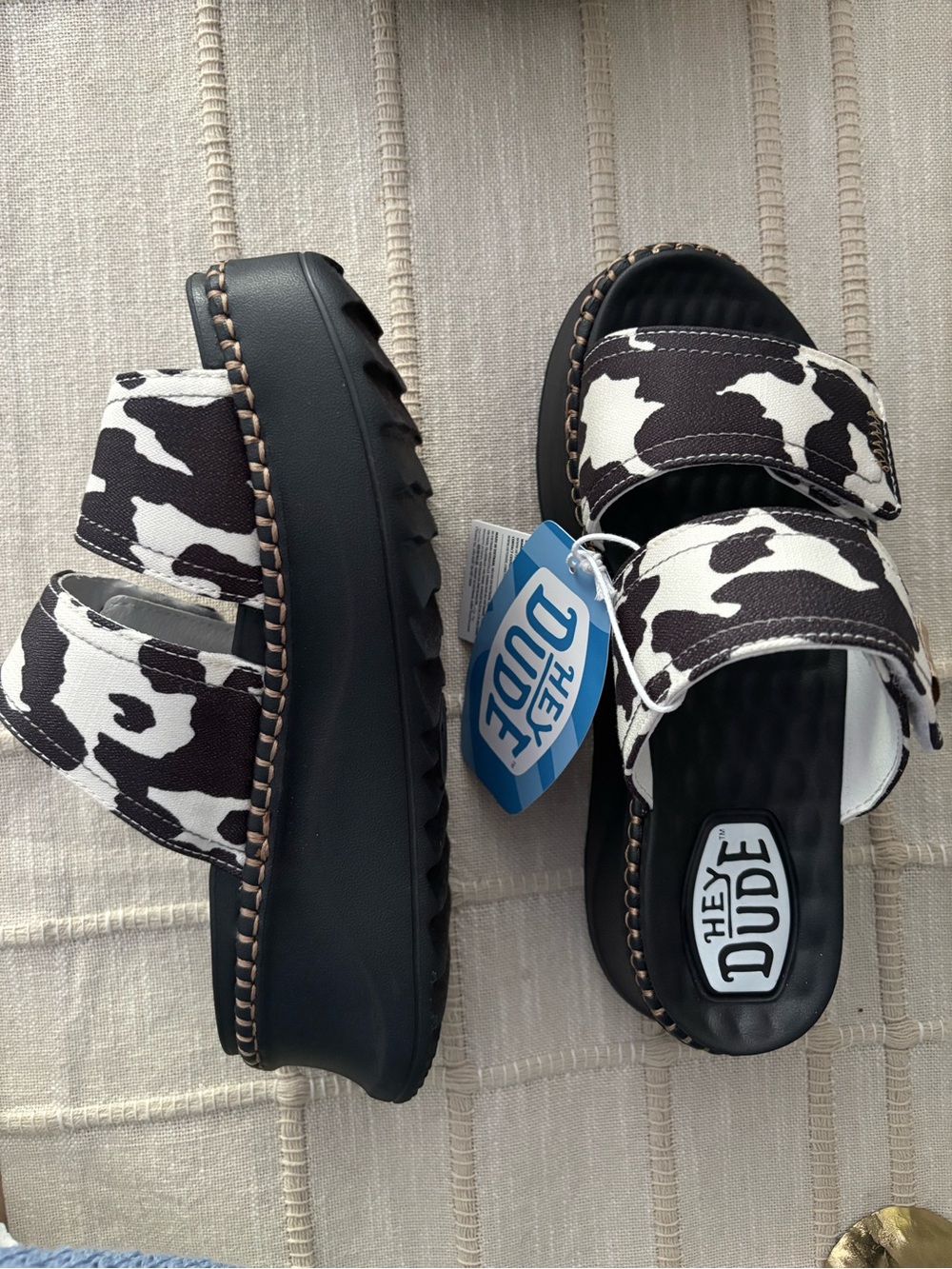 Hey Dude Women's Delray Slide Whipstitch - Picture 2 of 5